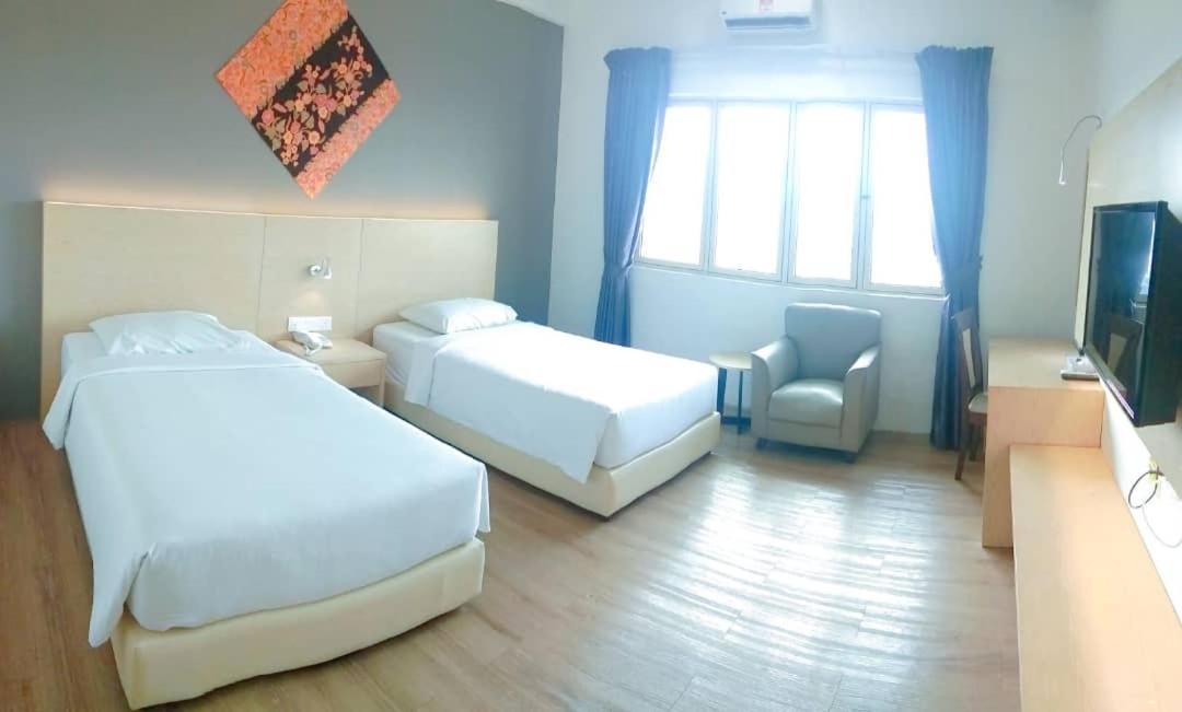 Summit Signature Hotel Batu Pahat Ngoại thất bức ảnh