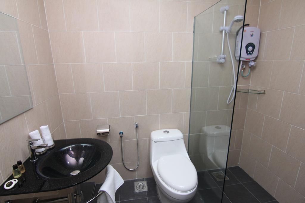 Summit Signature Hotel Batu Pahat Ngoại thất bức ảnh